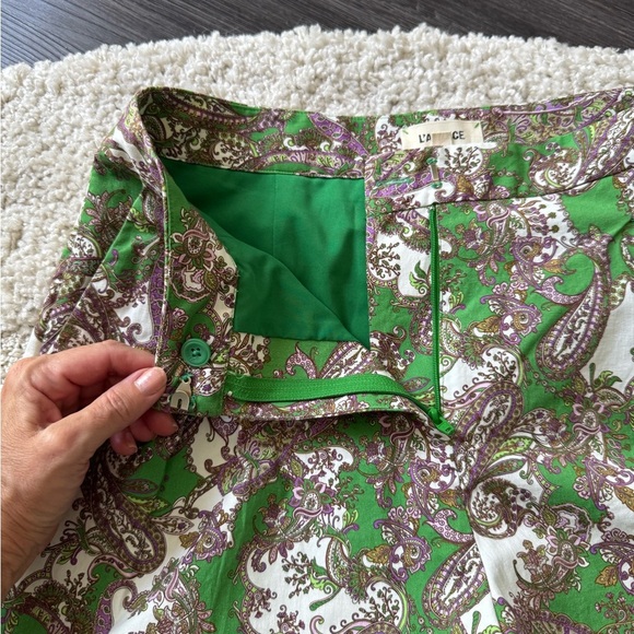L'AGENCE Vittoria Green Paisley High Waisted Shorts Size 4 - Picture 8 of 14
